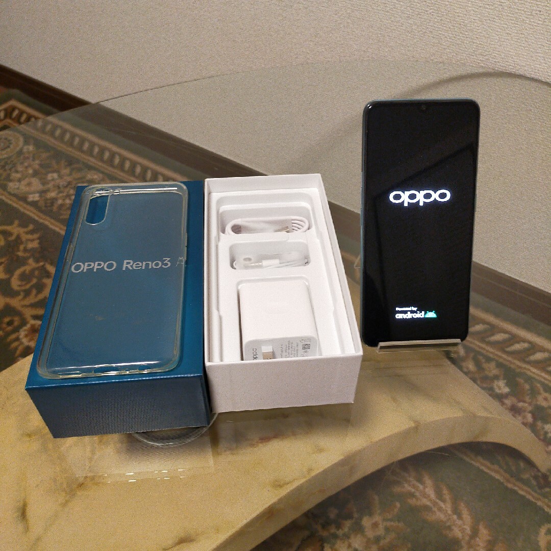 OPPO(オッポ)のOppo Reno3 A White Ymobile版SIMフリー Model… スマホ/家電/カメラのスマートフォン/携帯電話(スマートフォン本体)の商品写真