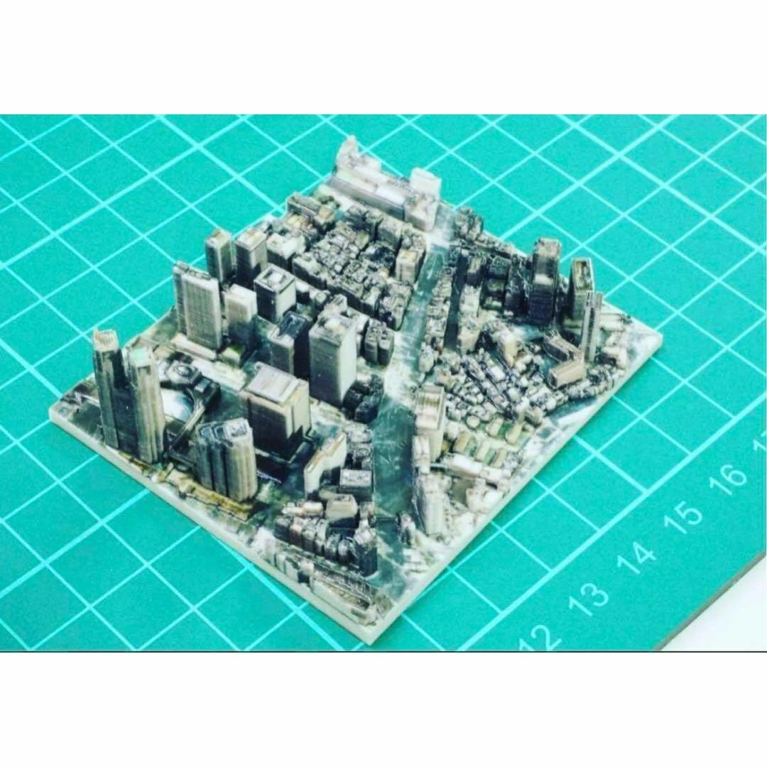 ミニチュア 新宿 ジオラマ 都市模型 建築模型 フィギュア 1/64 ミニチュア 新宿 ジオラマ 都市模型 建築模型 フィギュア 1/64