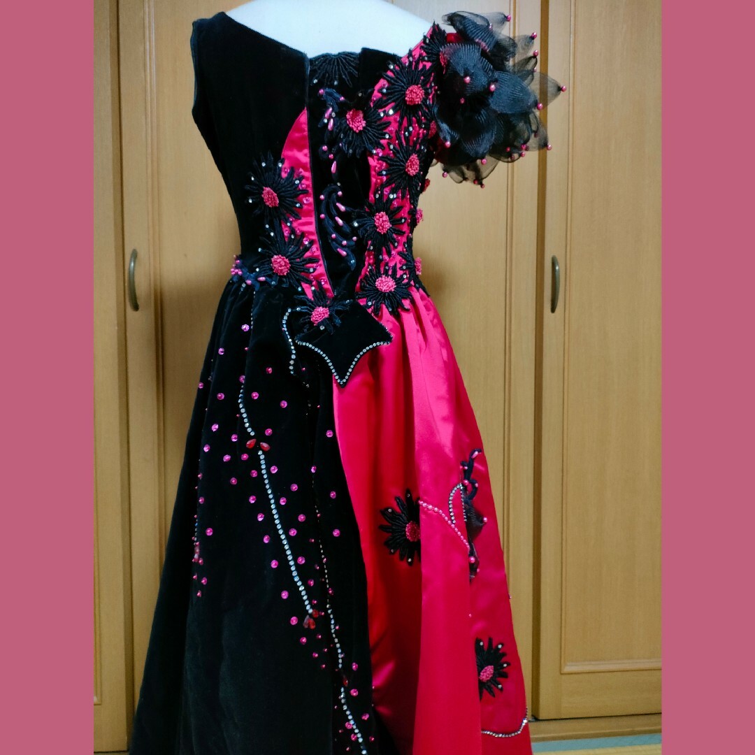 【 小柄な方に‼ 】 Mサイズ 9号ドレス ピンク系ERMES ARDIZZ レディースのフォーマル/ドレス(ウェディングドレス)の商品写真