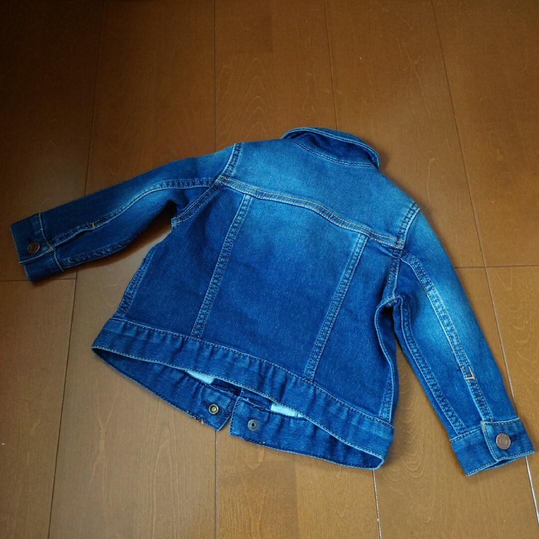 babyGAP(ベビーギャップ)のbabyGAP デニムジャケット 80cm キッズ/ベビー/マタニティのベビー服(~85cm)(ジャケット/コート)の商品写真