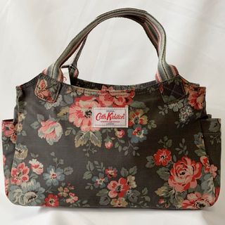 Cath Kidston - 未使用 キャスキッドソン デイバッグ カーキ×薔薇柄 フラワープリント 牛革