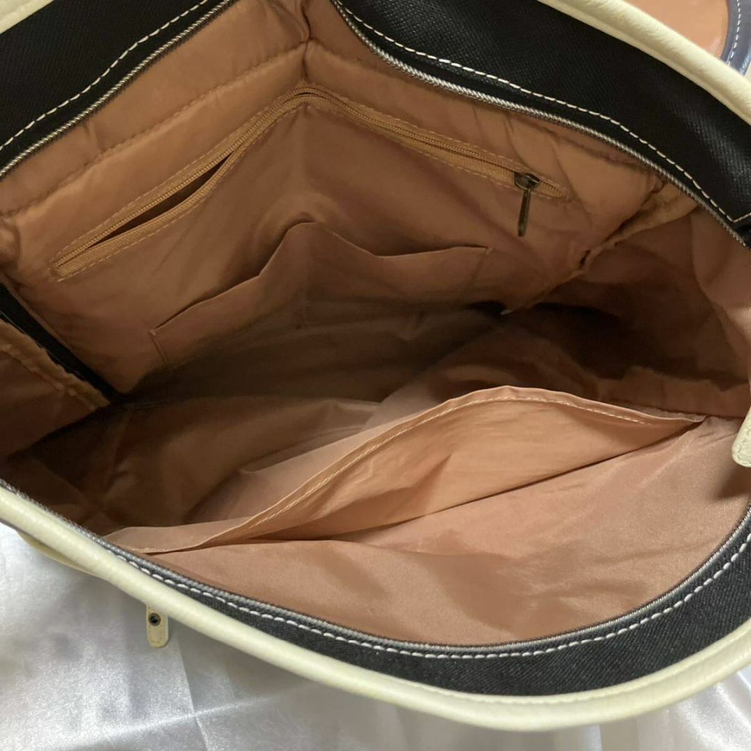 MOUSTACHE ムスタッシュ リュックサック メンズのバッグ(バッグパック/リュック)の商品写真
