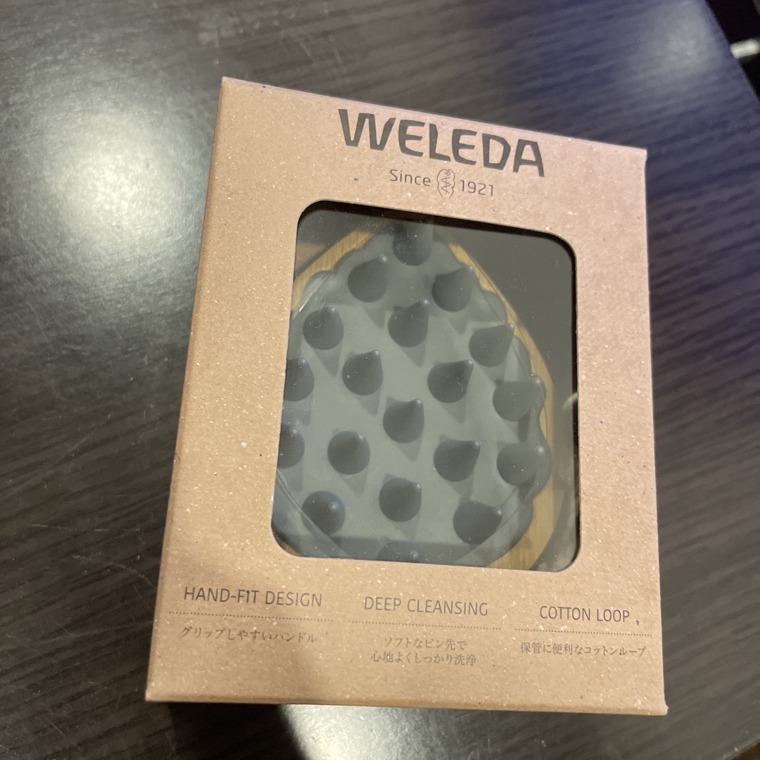 WELEDA(ヴェレダ)のWELEDA ヘッドスパブラシ コスメ/美容のヘアケア/スタイリング(ヘアブラシ/クシ)の商品写真