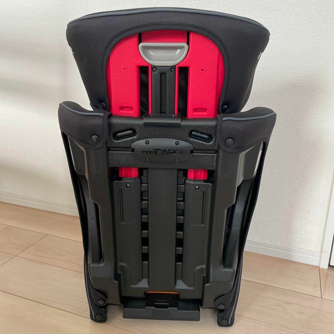 RECARO(レカロ)の【美品】レカロ J3 Neo コスモブラック ジュニアシート キッズ/ベビー/マタニティの外出/移動用品(自動車用チャイルドシート本体)の商品写真