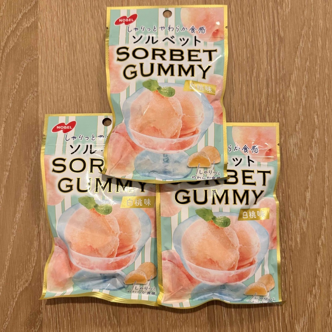 ノーベル(ノーベル)のNOBEL ノーベル　ソルベット グミ　SORBET GUMMY 白桃味　3袋 食品/飲料/酒の食品(菓子/デザート)の商品写真