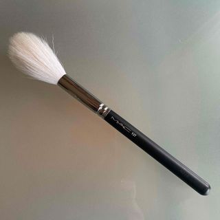 MAC  #137 ロング ブレンディング ブラシ