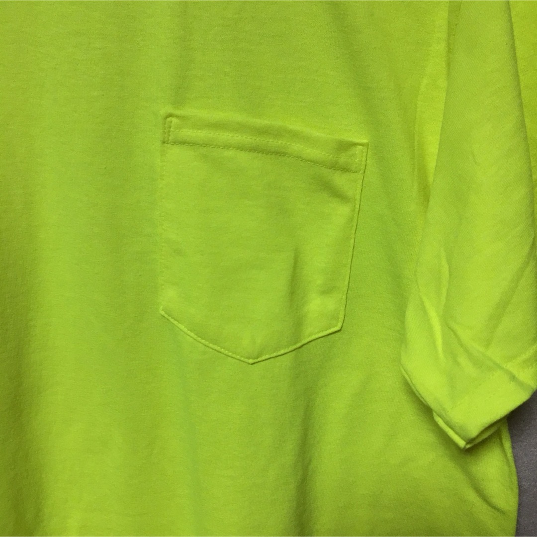 GILDAN(ギルタン)の新品 GILDAN ギルダン 半袖Tシャツ ポケット付き ネオンイエロー L メンズのトップス(Tシャツ/カットソー(半袖/袖なし))の商品写真