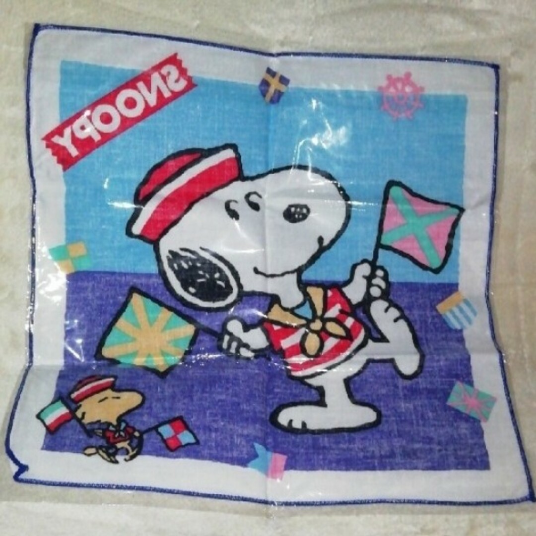 SNOOPY(スヌーピー)のスヌーピー ハンカチ レディースのファッション小物(ハンカチ)の商品写真