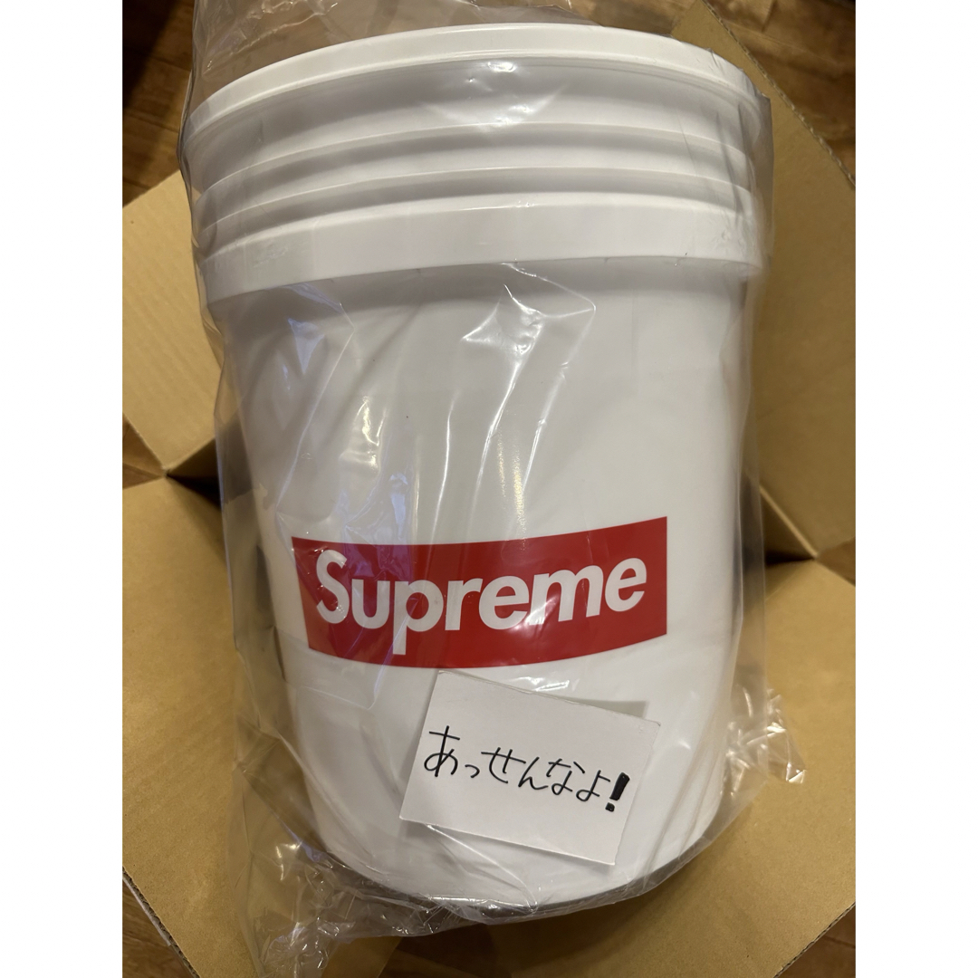 Supreme - Supreme Leaktite 5-Gallon Bucketの通販 by あっせん Supreme - Supreme Leaktite 5-Gallon Bucketの通販 by あっせん