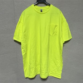 ギルタン(GILDAN)の新品 GILDAN ギルダン 半袖Tシャツ ポケット付き ネオンイエロー 2XL(Tシャツ/カットソー(半袖/袖なし))