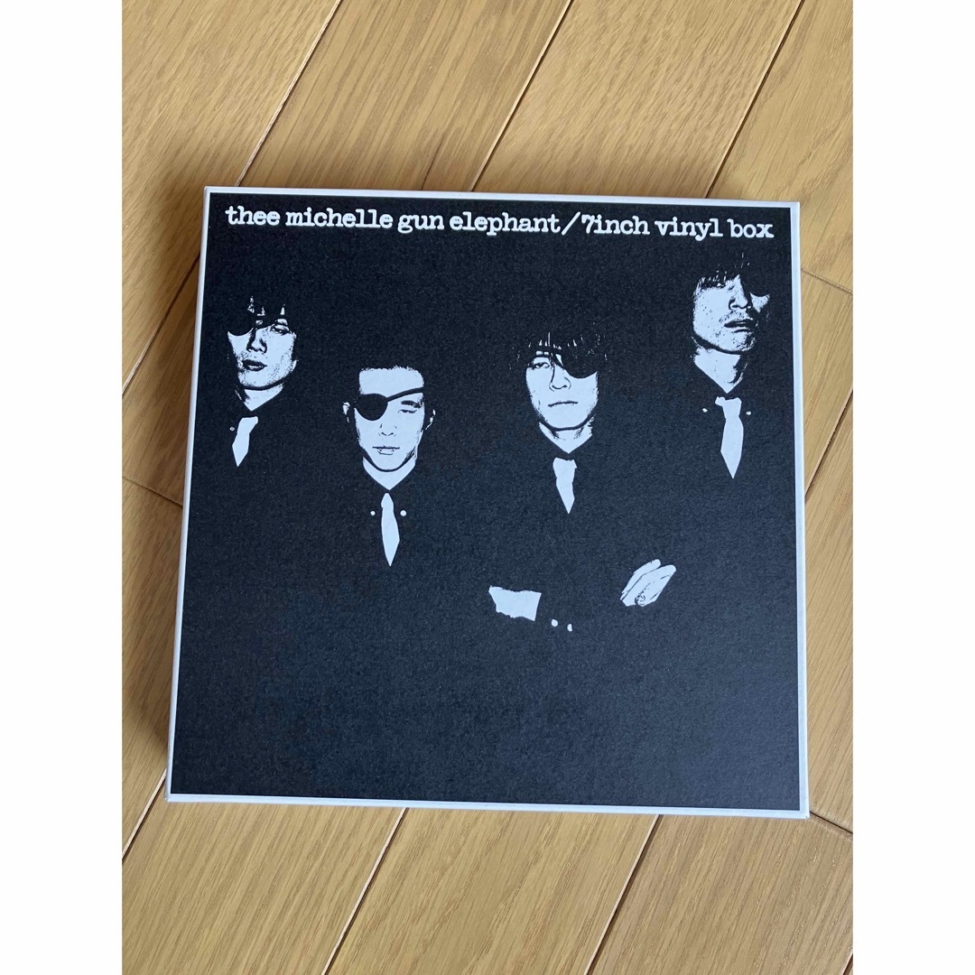 ミッシェルガンエレファント 7 inch vinyl box  エンタメ/ホビーのタレントグッズ(ミュージシャン)の商品写真