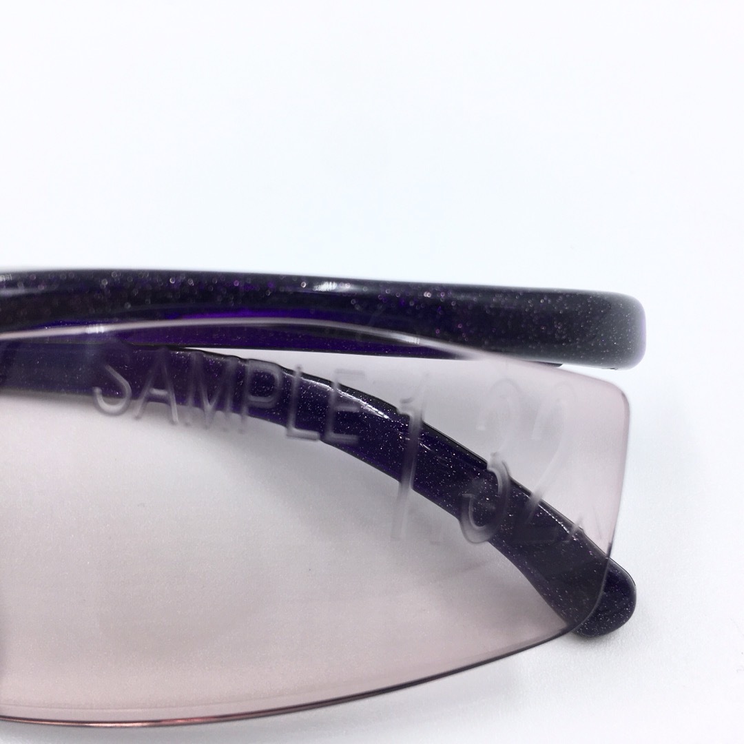 Hazuki(ハズキ)のハズキルーペ　コンパクト　紫　レンズカラー　1.32倍 レディースのファッション小物(サングラス/メガネ)の商品写真