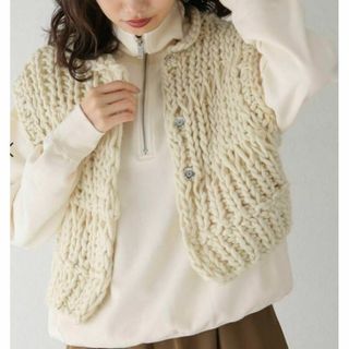 トゥデイフル ベスト/ジレ(レディース)の通販 900点以上 | TODAYFULの トゥデイフル ベスト/ジレ(レディース)の通販 900点以上 | TODAYFULの
