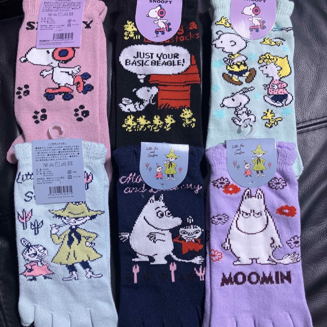 MOOMIN(ムーミン)の新品　5本指　靴下　ソックス レディースのレッグウェア(ソックス)の商品写真