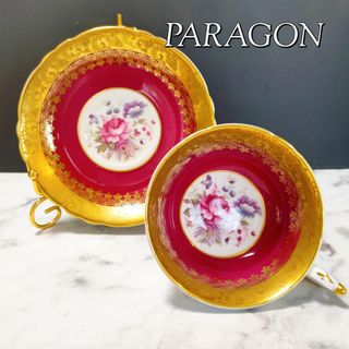 美品 パラゴン ピンクローズ ピオニーシェイプ カップ＆ソーサー ルビー 金彩(食器)