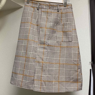 新品未使用♡チェックの台形スカート(ひざ丈スカート)