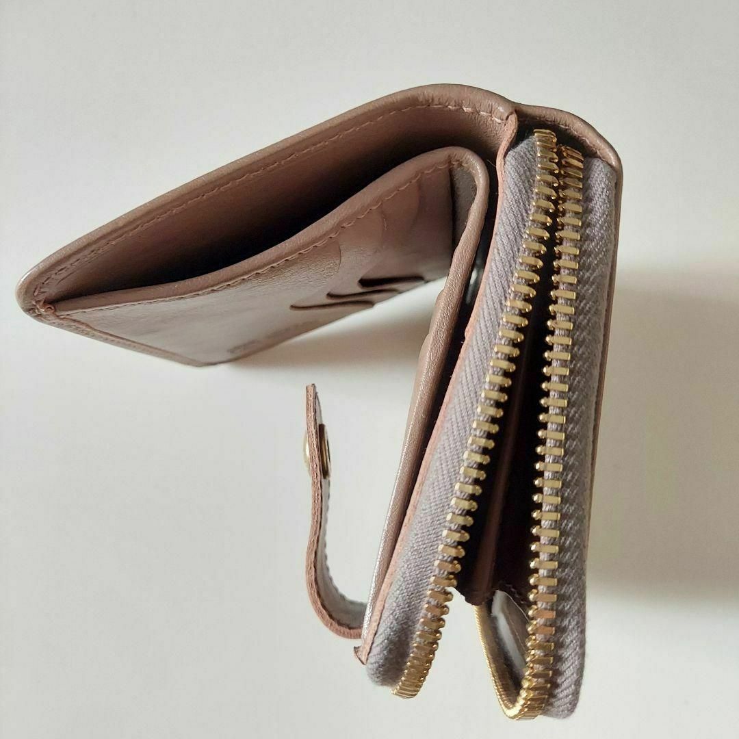 IL BISONTE(イルビゾンテ)の新品 イルビゾンテ 折財布 グレー ユニセックス ¥53,900 レディースのファッション小物(財布)の商品写真