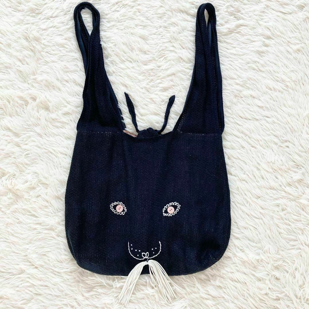 mina perhonen(ミナペルホネン)のミナペルホネン usa bag うさぎ　刺繍　ウサバッグ　ネイビー　ピンク　麻 レディースのバッグ(トートバッグ)の商品写真