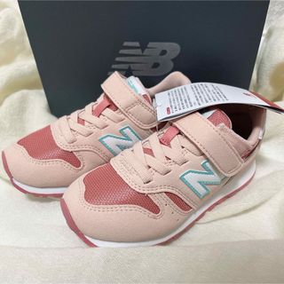 New Balance - 新品タグ付き☆ニューバランス　キッズ　スニーカー　17㎝　373 ピンク