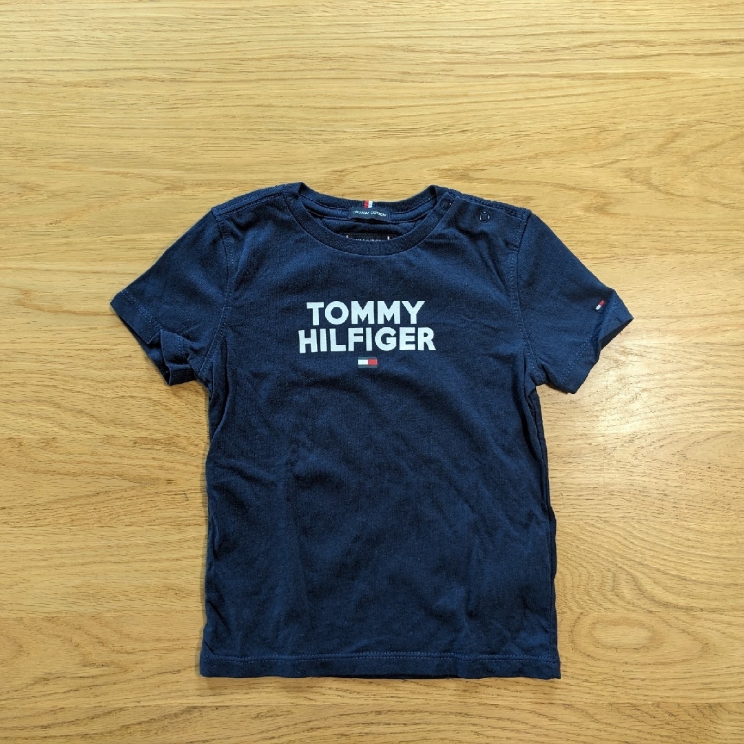 TOMMY HILFIGER(トミーヒルフィガー)の半袖Tシャツ２枚セット キッズ/ベビー/マタニティのキッズ服男の子用(90cm~)(Tシャツ/カットソー)の商品写真