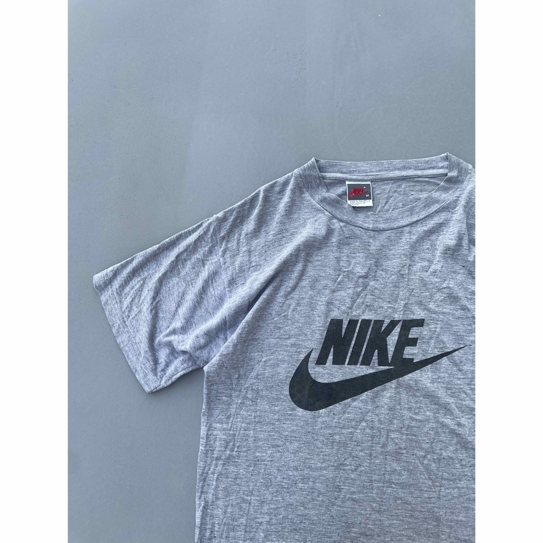 NIKE(ナイキ)のナイキTシャツ銀タグ90s９０年代前期杢グレーOLD NIKE ビッグロゴy2k メンズのトップス(Tシャツ/カットソー(半袖/袖なし))の商品写真