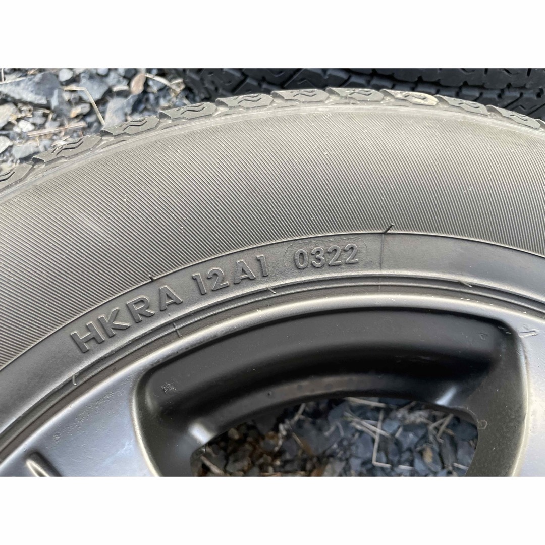 145/80r12 80/78N LT 12×4.0J ＋40 22年製  自動車/バイクの自動車(タイヤ・ホイールセット)の商品写真