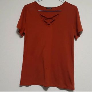 シマムラ(しまむら)の毛玉有り　オレンジ　セクシーで可愛　Tシャツ?カットソー?トップス　SUREVE(カットソー(半袖/袖なし))