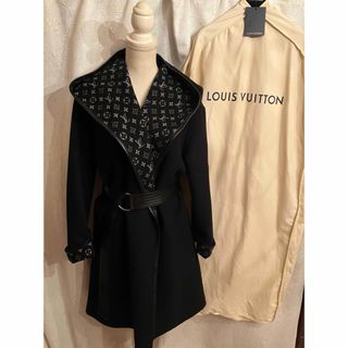 LOUIS VUITTON - 極美品　LOUIS VUITTON フーデッドラップコート　ルイヴィトン