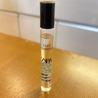 ZARA - 【送料無料】 ZARA ディープガーデン ロールオンタイプ 10ml