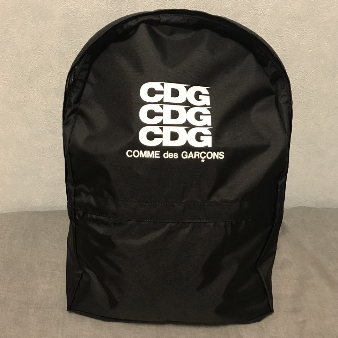 COMME des GARCONS(コムデギャルソン)のコムデギャルソン バックパック リュック 新品未使用 タグ付き メンズのバッグ(バッグパック/リュック)の商品写真