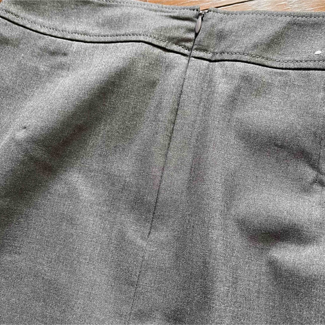 UNIQLO(ユニクロ)のUNIQLO ユニクロ　スカート レディースのスカート(ひざ丈スカート)の商品写真