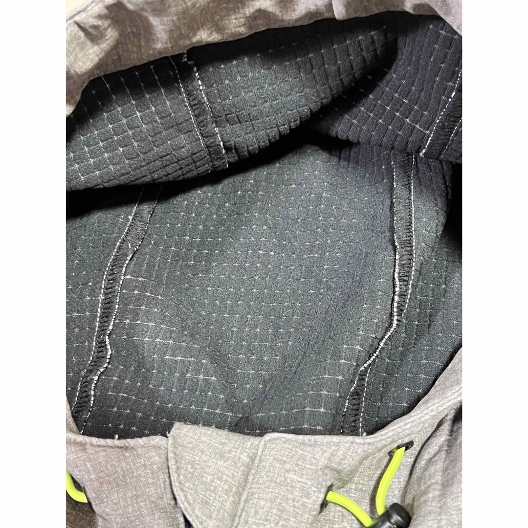 WORKMAN(ワークマン)のフード付きジャケット　Mサイズ　workman 防風　find out メンズのジャケット/アウター(その他)の商品写真