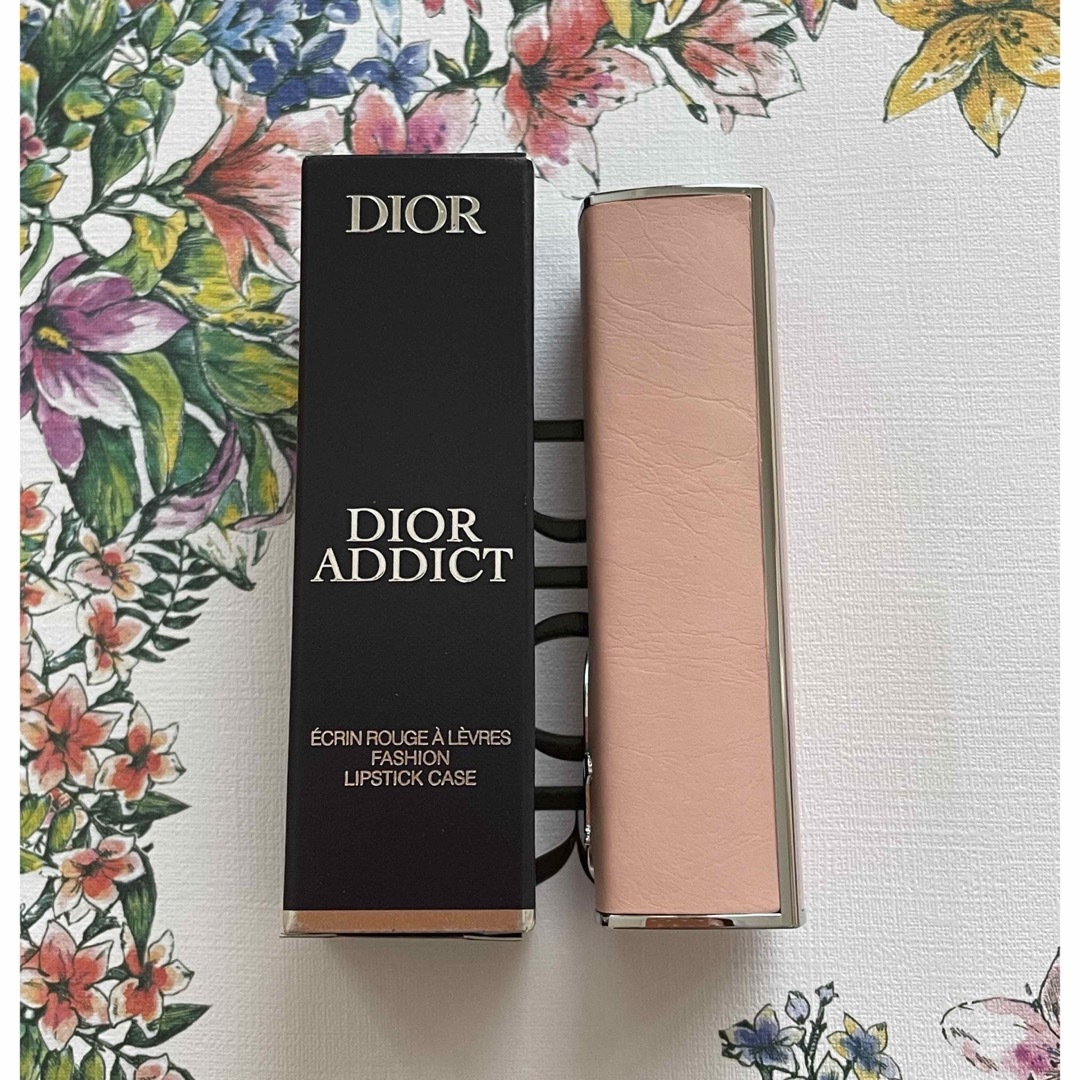 Christian Dior(クリスチャンディオール)のディオール アディクト リップスティック ケース ローズ モンテーニュ コスメ/美容のベースメイク/化粧品(口紅)の商品写真