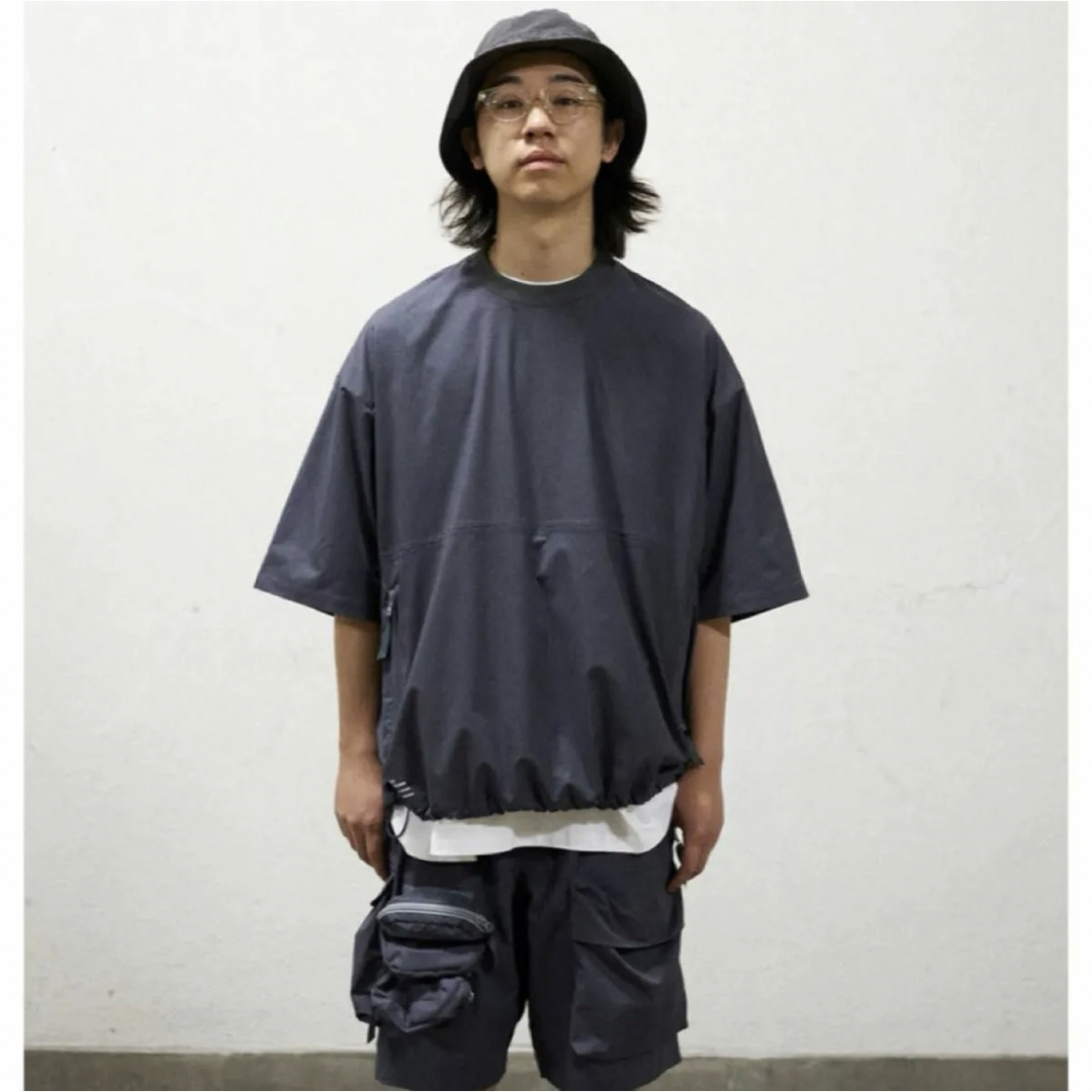 1LDK SELECT(ワンエルディーケーセレクト)のFreshService フレッシュサービス テックウェザープルオーバー L メンズのトップス(Tシャツ/カットソー(半袖/袖なし))の商品写真