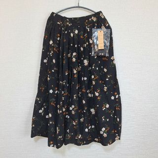 ★新品タグ付★ Ladylike 花柄フレアスカート Ｍサイズ 春夏(ひざ丈スカート)