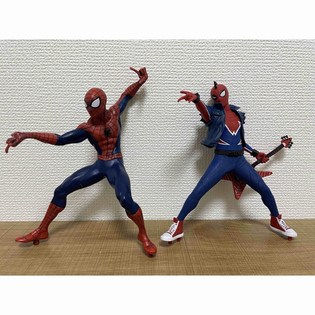 MARVEL(マーベル)のスパーダーマン　フィギュア　クレーンゲーム　2体セット エンタメ/ホビーのおもちゃ/ぬいぐるみ(キャラクターグッズ)の商品写真