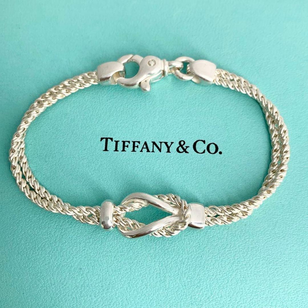 Tiffany & Co.(ティファニー)のティファニー 新品仕上げ センターノット ダブルロープ ブレスレット 廃盤ct1 レディースのアクセサリー(ブレスレット/バングル)の商品写真