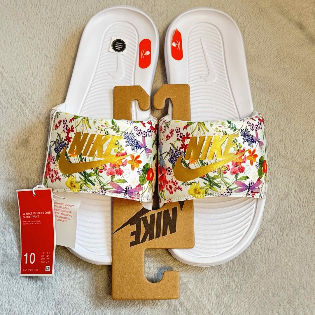 NIKE(ナイキ)のNIKE VICTORI ONE SLIDE⭐︎ビクトリワンスライド　ベナッシ メンズの靴/シューズ(サンダル)の商品写真