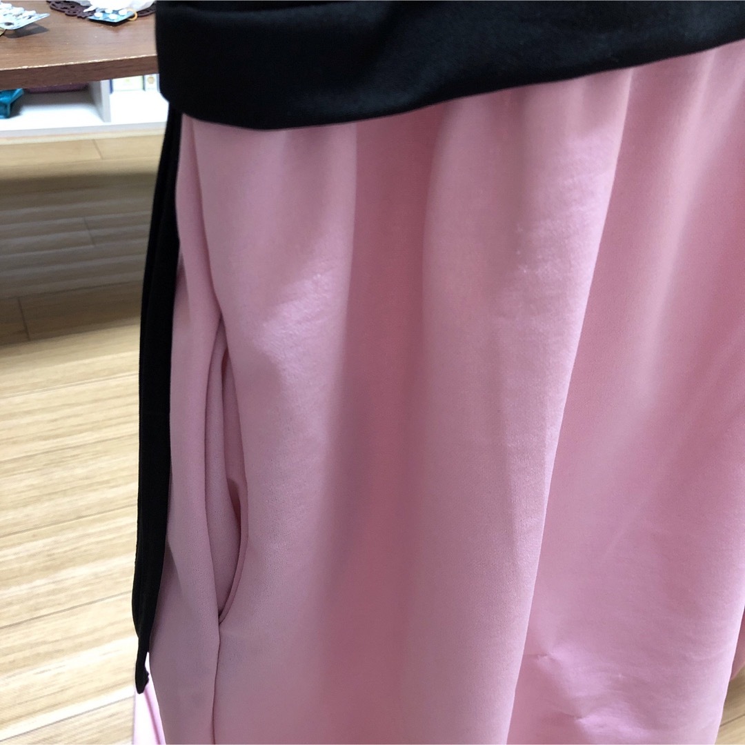 切替え　ワンピース　黒×ピンク　韓国系 レディースのワンピース(その他)の商品写真