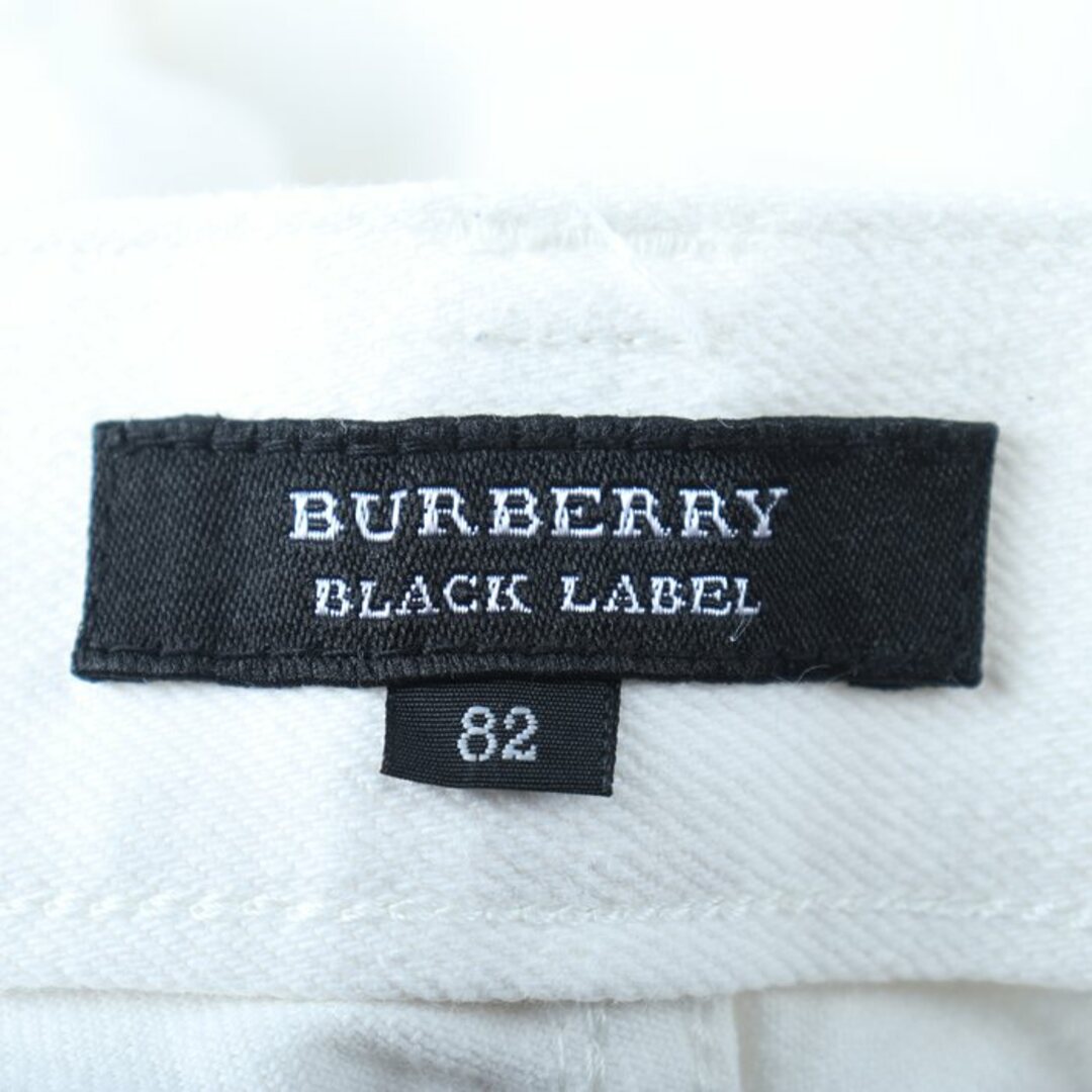 BURBERRY BLACK LABEL(バーバリーブラックレーベル)のバーバリーブラックレーベル デニムパンツ ジーンズ ストレート 三陽商会 メンズ 82サイズ ホワイト BURBERRY BLACK LABEL メンズのトップス(ジャージ)の商品写真