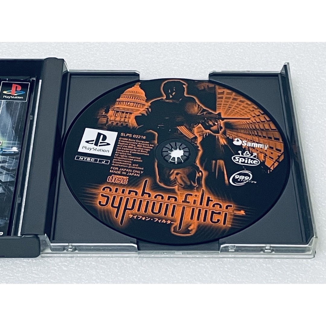 PlayStation(プレイステーション)のSYPHON FILTER / サイフォンフィルター [PS] 003 エンタメ/ホビーのゲームソフト/ゲーム機本体(家庭用ゲームソフト)の商品写真