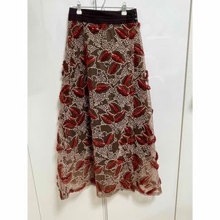 リリーブラウン(Lily Brown)の⭐︎お値下げ中⭐︎【美品】Lily Brown ロングスカート　ペチコート付き(ロングスカート)