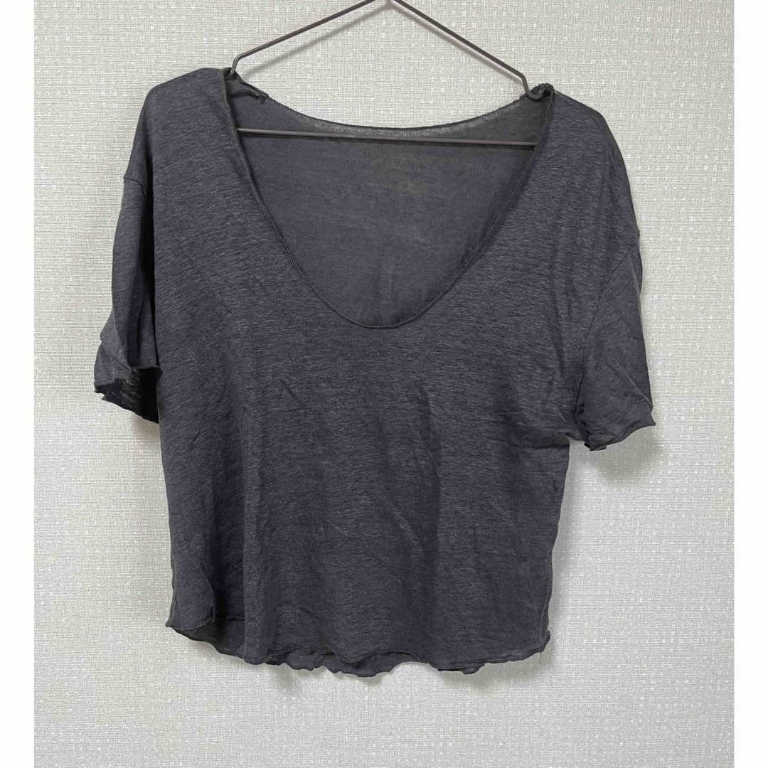 ZARA(ザラ)のZARA   ミニ丈Tシャツ レディースのトップス(Tシャツ(半袖/袖なし))の商品写真