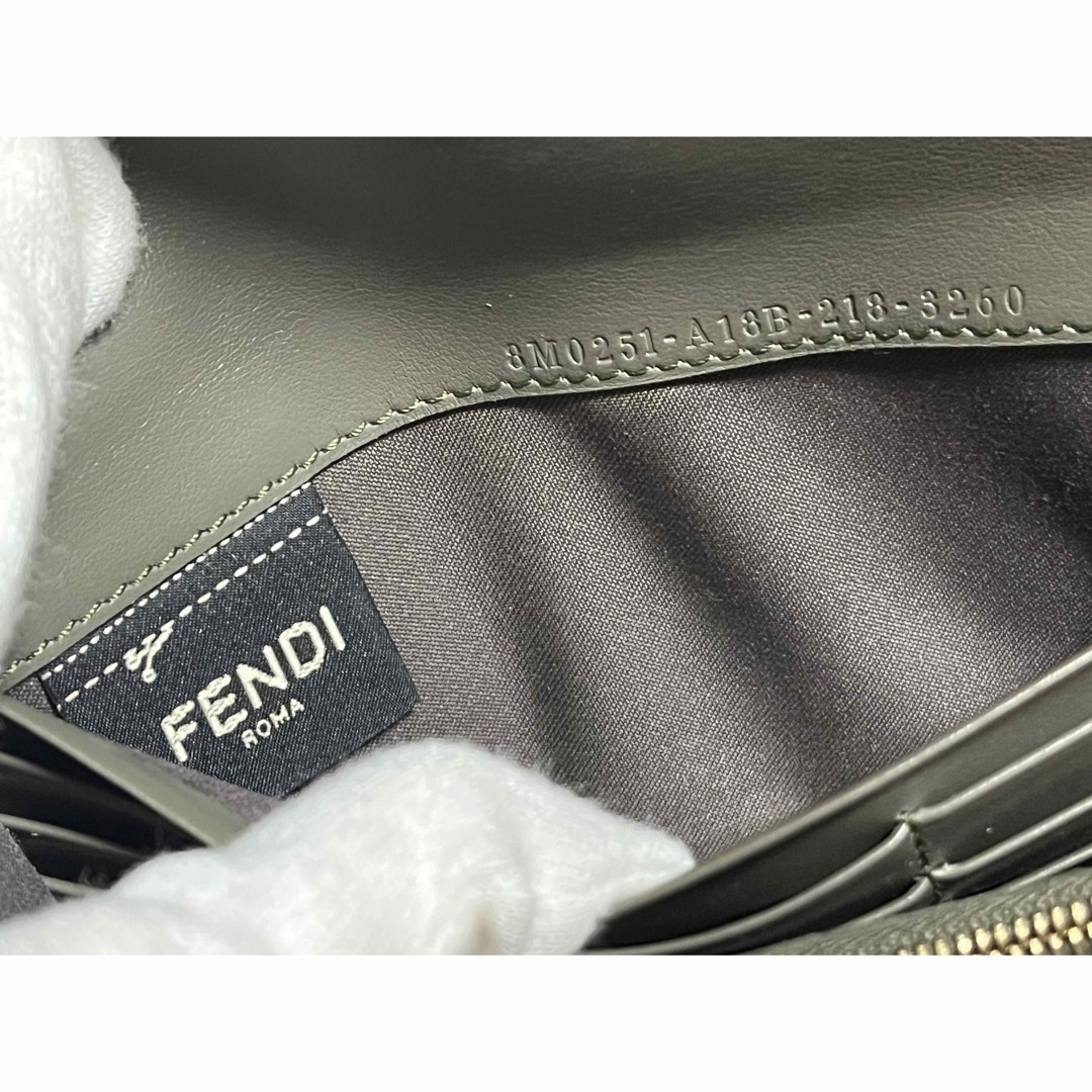FENDI(フェンディ)のFENDI 美品　エフイズ　保存袋&箱あり　コンチネンタル　長財布 レディースのファッション小物(財布)の商品写真