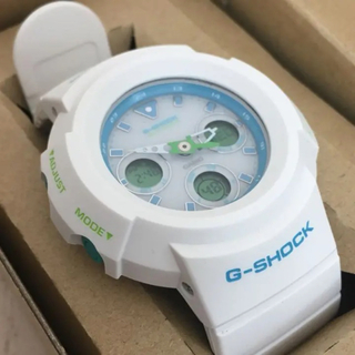 G-SHOCK 腕時計 ホワイト  AWG-M510SWG-7AJF ソーラー