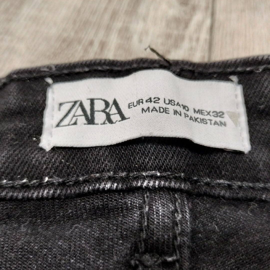 ZARA(ザラ)のZARA　ストレートデニム レディースのパンツ(デニム/ジーンズ)の商品写真