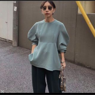 アメリヴィンテージ(Ameri VINTAGE)のAMERI VINTAGE WAVE SLEEVE PEPLUM BLOUSE(シャツ/ブラウス(長袖/七分))