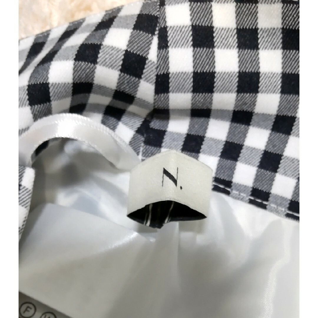 N.（Napla）(エヌドット)のN.ストレートワイドパンツ　薄手チェック柄　白黒　M レディースのパンツ(カジュアルパンツ)の商品写真