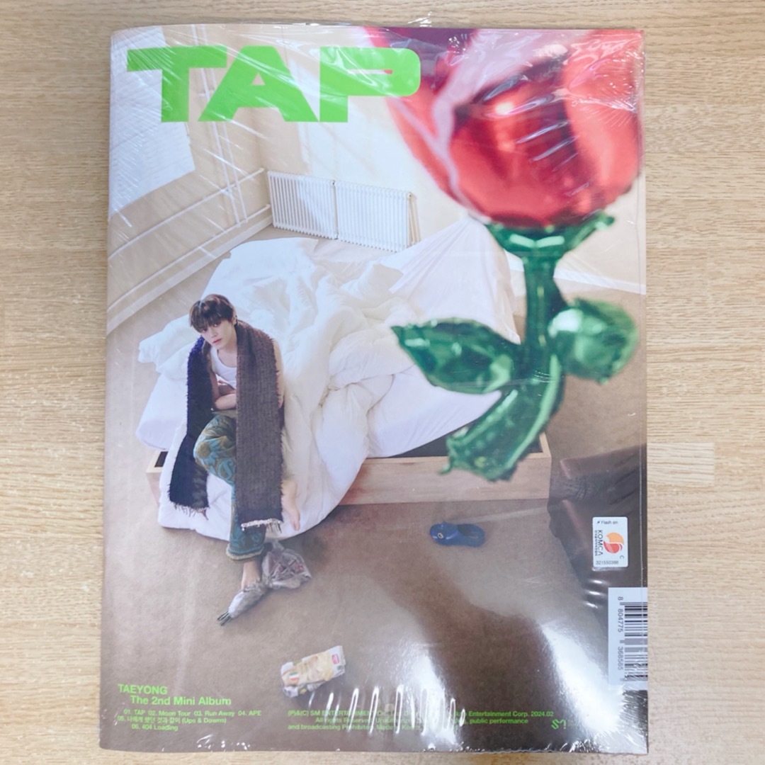 NCT127(エヌシーティー127)のnct127 テヨン♡TAP Flip Zine セット トレカ 新品 未開封 エンタメ/ホビーのCD(K-POP/アジア)の商品写真