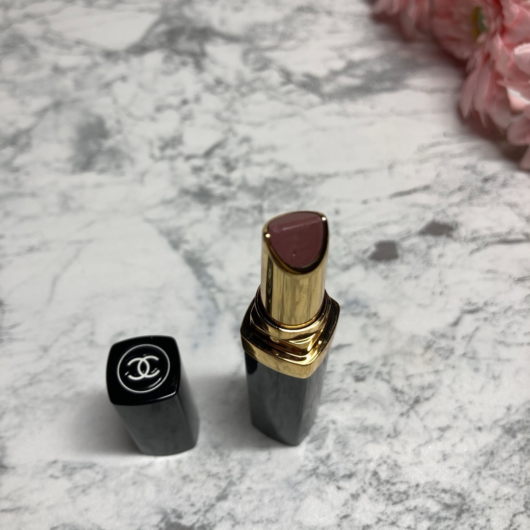 CHANEL(シャネル)の【シャネル✨口紅❤︎新品】EXTRIT DE ROUGE10❤︎DESIR コスメ/美容のベースメイク/化粧品(口紅)の商品写真